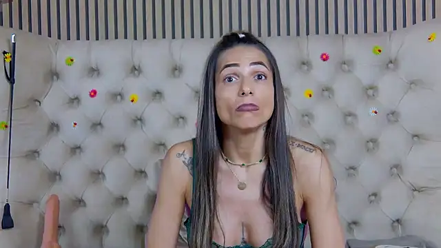 PlayfulShow webcam