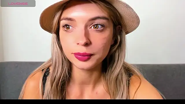 _ellen_meow_ webcam
