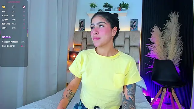 little_sophie18 webcam