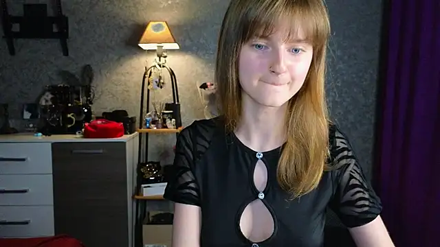 Miss_Alisa_ live cam on StripChat