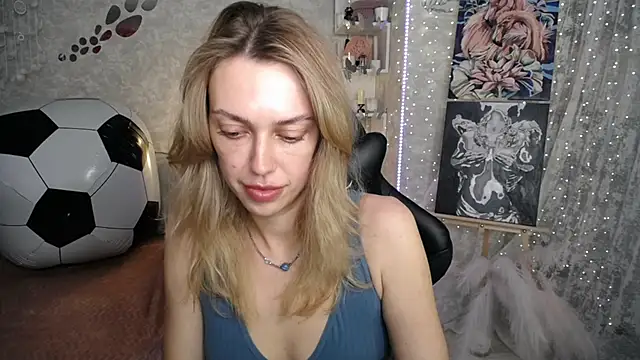 NickyAdamidi webcam