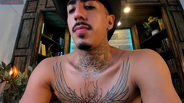 Donovan_Desmond webcam