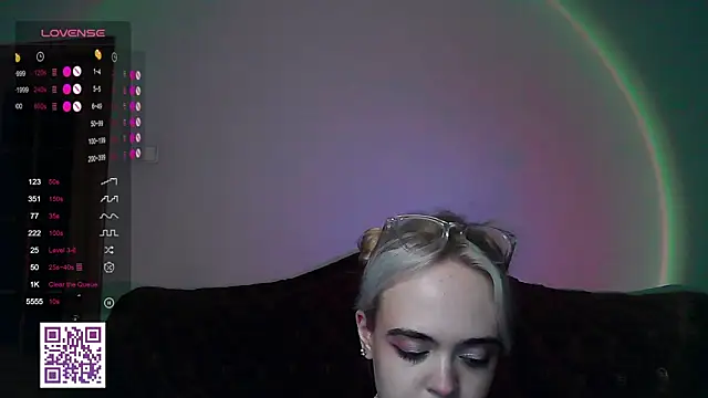 Oxcy_Secret webcam