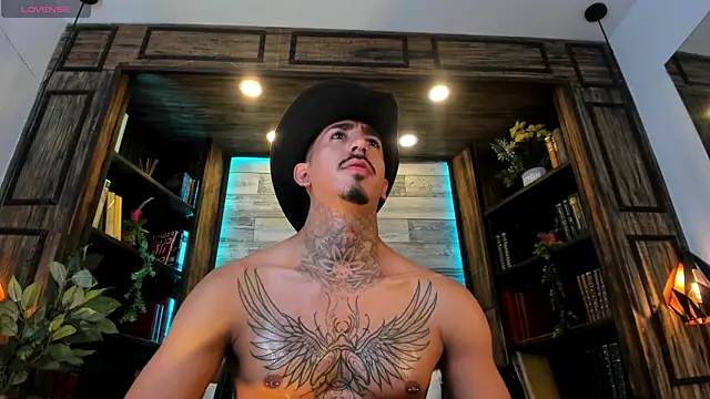 Donovan_Desmond webcam