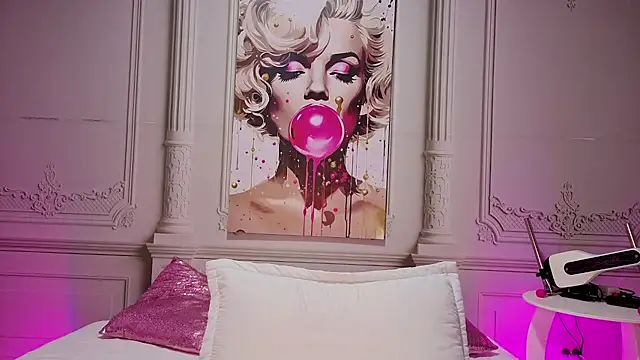 Carohorny4u