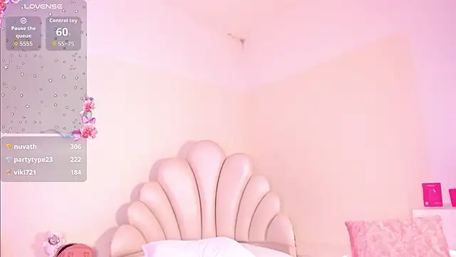 SelenaRogers webcam