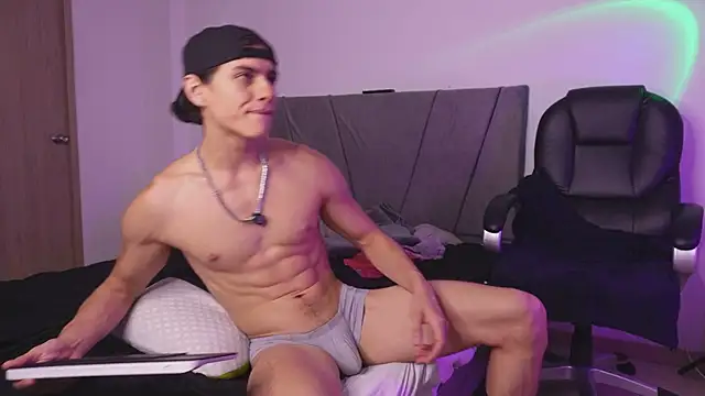 bbbeachboy webcam