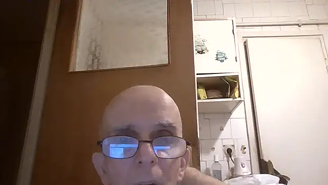 mariusica1@xh webcam