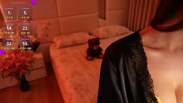 Lilly_Colins webcam