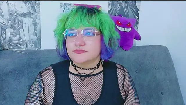 XxGreenGoodxX webcam