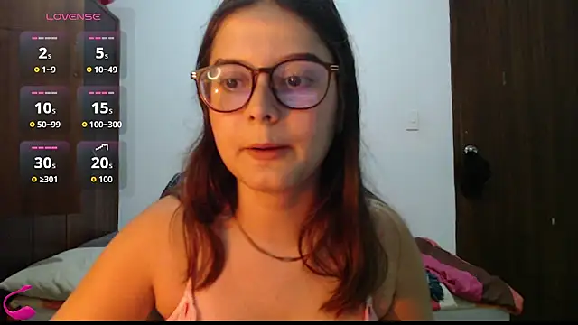 MadieeLorez webcam