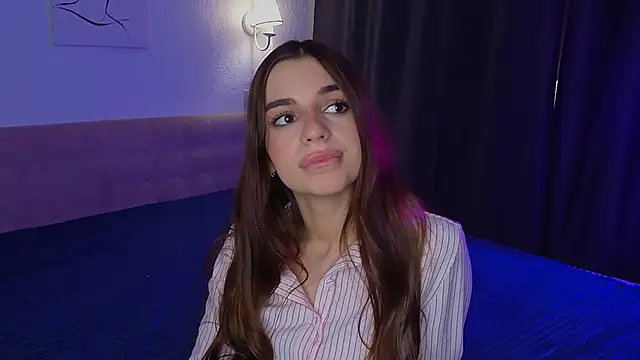 LauraHansil webcam