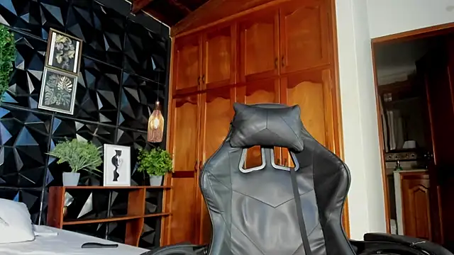elliot_colton