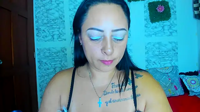 XXXStephanie_XXX webcam