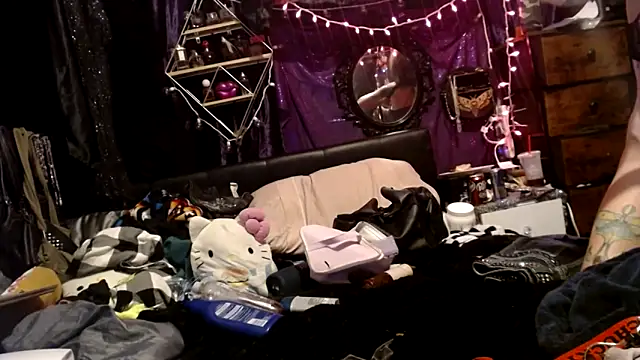 allymoon1369 webcam