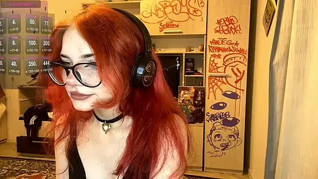 RedHeadCat webcam