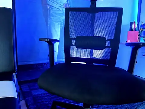 anddy_hugecock webcam