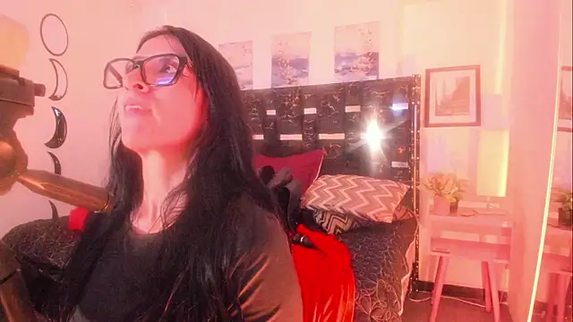 ZarayFeet webcam