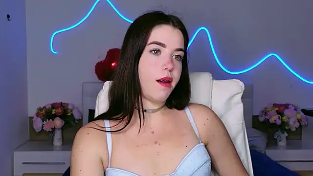MaddiePerez webcam