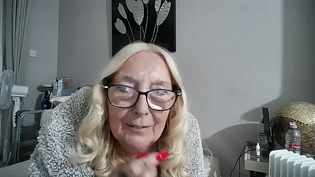 Chanel-56 webcam