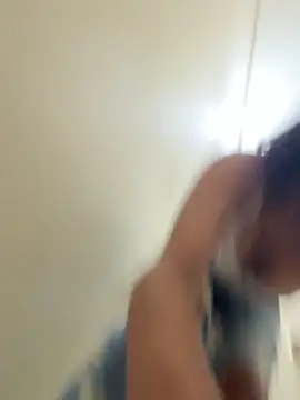 BellaRicciX_X webcam