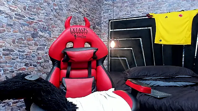 Mel_SmithX webcam