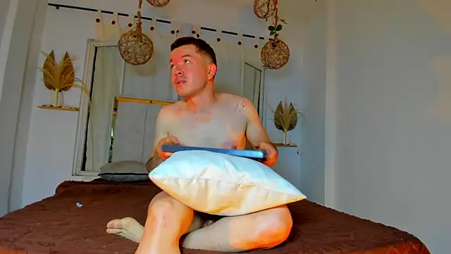 xavier_cole webcam