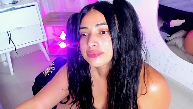 Emilybta webcam