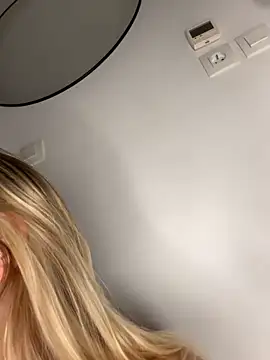 Bellalolahot