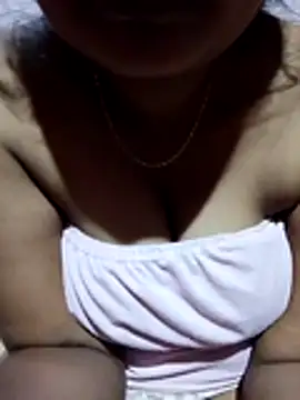 analqueen1 (F milf) - Hand in pussy 🍑🤌