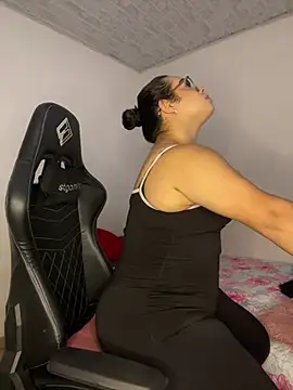 Dulce_smith_1's room