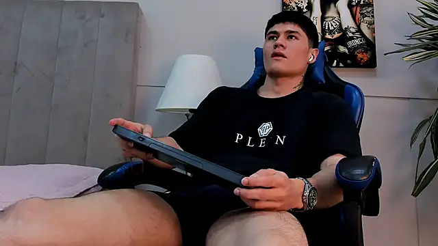 roan_birkin (M young) - Cum show