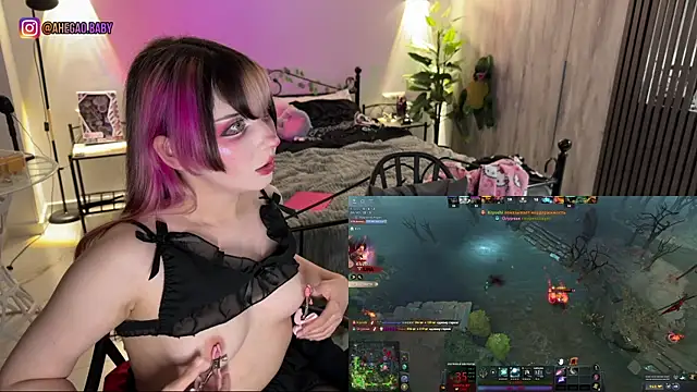 h3ntai_baby (Ask my age) - A HUGE CUCUMBER IN RAY'S ASS