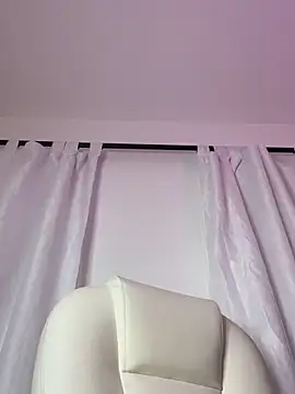 mia_rivers__ (F teen) - OIL IN MY SOFT BODY💦🔥