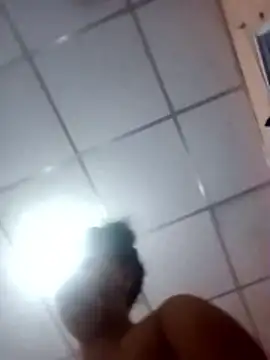 marialae2735 (F young) - Open ass put anal plugs