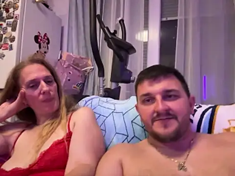 mathiasvedrina (G milf) - Cum on face or tits or? (ANAL NO)