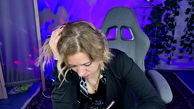 Kumiho_7777 webcam