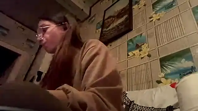 SparkleJebb webcam