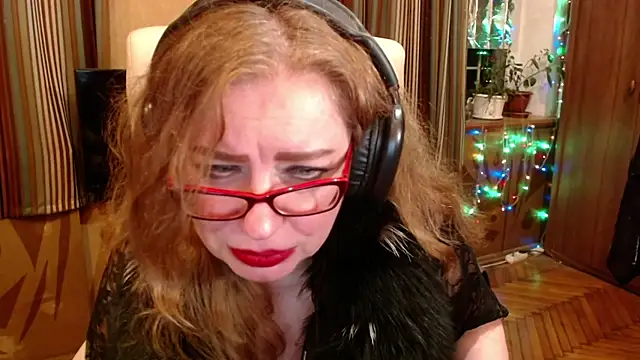 Miss_Tress webcam