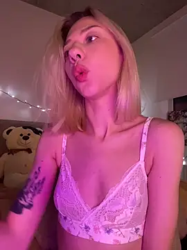 _urbestie_ webcam