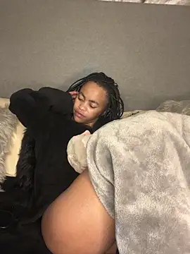 Hot_Mess18 webcam