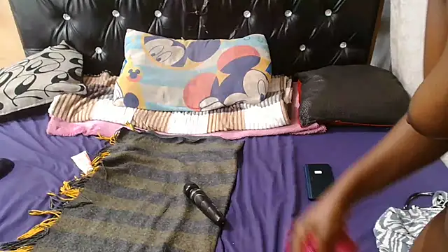 PunkinbuttXx05 webcam