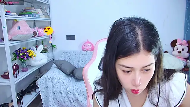 QinQin-888 webcam