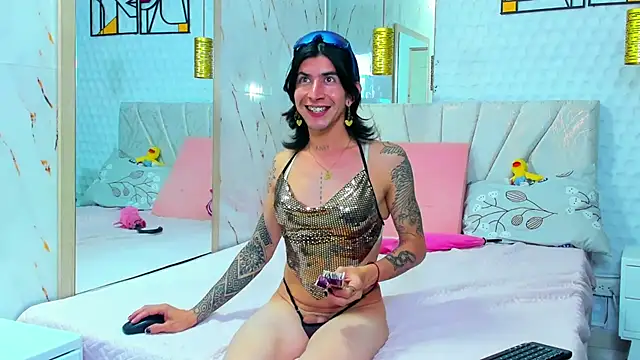 MissScarlett_ webcam