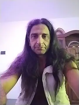 Nightcrawlers webcam