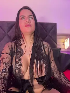 Zafira_Alabi webcam