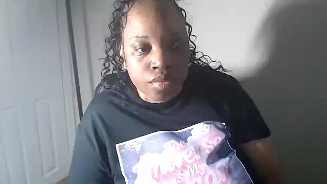 Sexymona1218 webcam