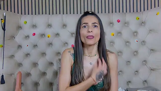 PlayfulShow webcam