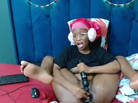 HotCreamyTea webcam