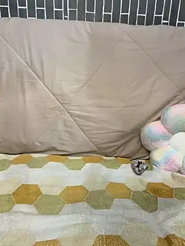 escape_with_me webcam